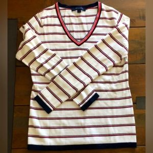 WOMEN'S TOMMY HILFIGER RED, WHITE & BLUE V-NECK SWEATER, SIZE MEDIUM